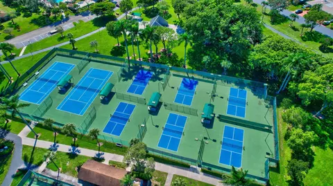 View/Area - 8901 Windtree St, Boca Raton, FL 33496 photo 17 of 23