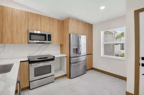 Kitchen - 8901 Windtree St, Boca Raton, FL 33496 photo 1 of 4