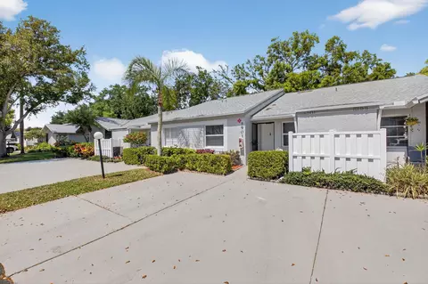 Exterior - 8901 Windtree St, Boca Raton, FL 33496 photo 3 of 10