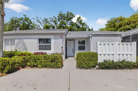 8901 Windtree St, Boca Raton, FL 33496