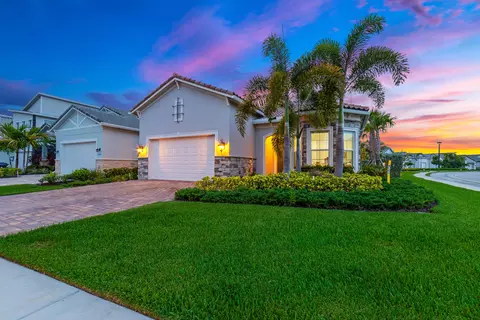 12305 Frontline Ln, Palm Beach Gardens, FL 33412