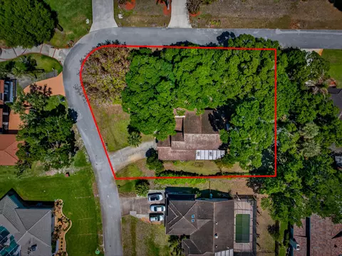 7204 Elyse Cir, Port Saint Lucie, FL 34952