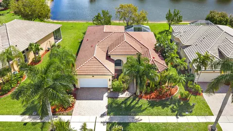 9531 Lantern Bay Cir, West Palm Beach, FL 33411