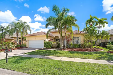 9531 Lantern Bay Cir, West Palm Beach, FL 33411