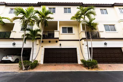 1208 Coastal Bay Blvd, Boynton Beach, FL 33435