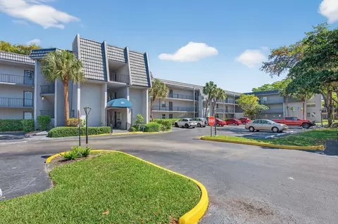 9081 Lime Bay Blvd #209, Tamarac, FL 33321