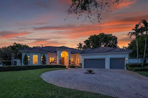 15554 SW 16th St, Weston, FL 33326