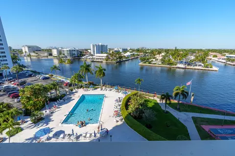 3200 NE 36th St #703, Fort Lauderdale, FL 33308