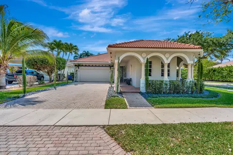 207 Via Rosina, Jupiter, FL 33458