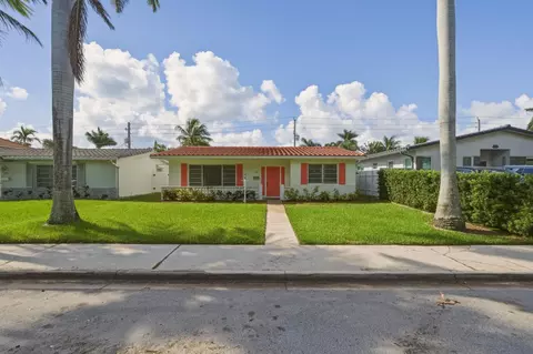 1114 Johnson St, Hollywood, FL 33019