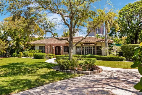 1350 W Terra Mar Dr, Pompano Beach, FL 33062