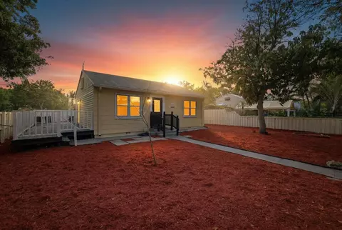 6600 Garden Ave, West Palm Beach, FL 33405