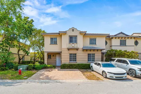 1221 Abaco Ln, Riviera Beach, FL 33404