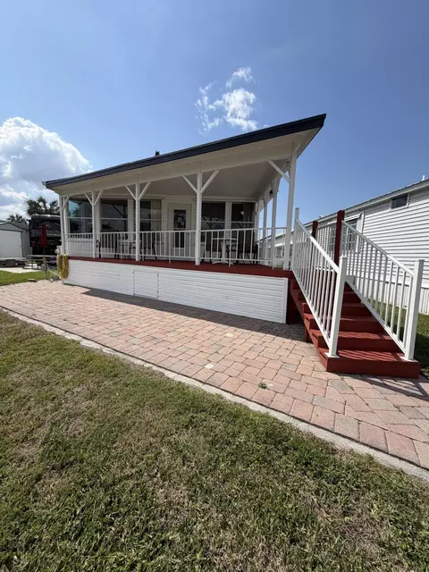 6473 SE 53rd St, Okeechobee, FL 34974