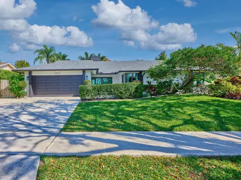 2869 NW 34th St, Boca Raton, FL 33434
