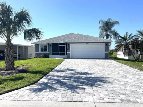 Exterior - 1320 SW 44th Blvd, Okeechobee, FL 34974 photo 5 of 7