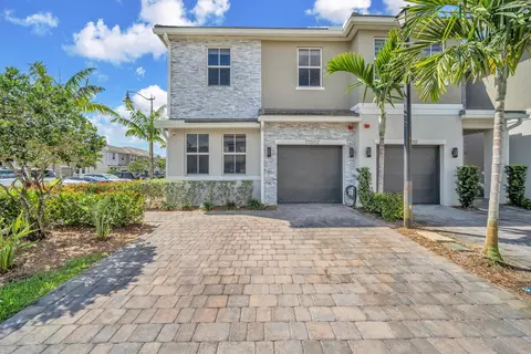 17002 SW 1st St, Pembroke Pines, FL 33027