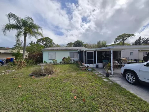 551 7th Ln SW, Vero Beach, FL 32962