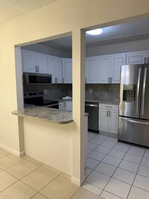 4961 Sable Pine Cir #B1, West Palm Beach, FL 33417