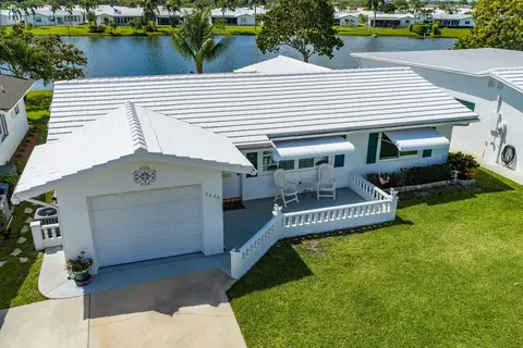 2028 SW 19th Ave, Boynton Beach, FL 33426