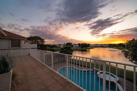 9956 Cobblestone Creek Dr, Boynton Beach, FL 33472