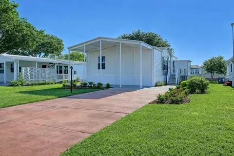 1479 Barefoot Cir, Sebastian, FL 32976