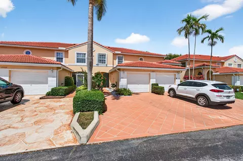 12468 Crystal Pointe Dr #102, Boynton Beach, FL 33437