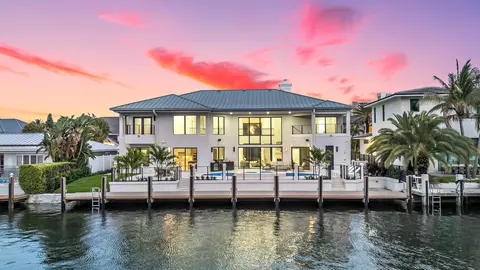 3721 NE 30th Ave, Lighthouse Point, FL 33064