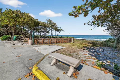 Exterior - 1300 S Highway A1a #320, Jupiter, FL 33477 photo 7 of 15