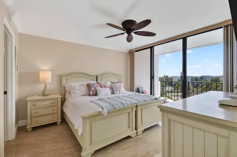 Bedroom - 1300 S Highway A1a #320, Jupiter, FL 33477 photo 4 of 7