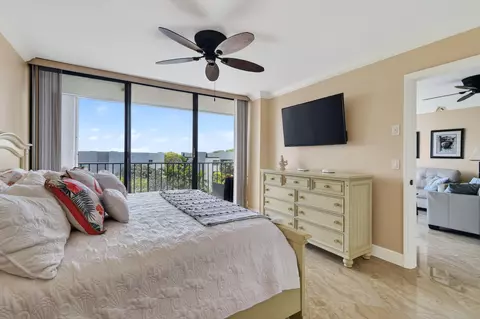 Bedroom - 1300 S Highway A1a #320, Jupiter, FL 33477 photo 6 of 7