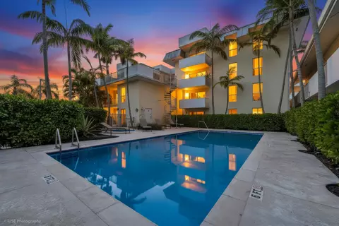8950 SW 69th Ct # 311, Pinecrest, FL 33156