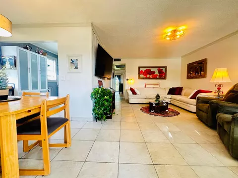 200 Ventnor L #200, Deerfield Beach, FL 33442