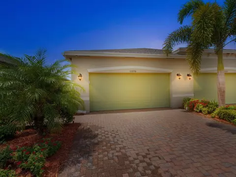 12898 SW Lake Fern Cir, Port Saint Lucie, FL 34987