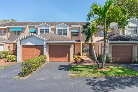 7107 Woodmont Way, Tamarac, FL 33321