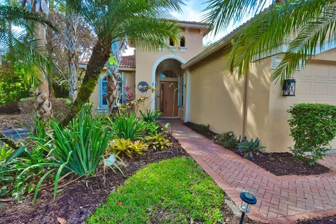 9005 Pumpkin Rdg, Port Saint Lucie, FL 34986