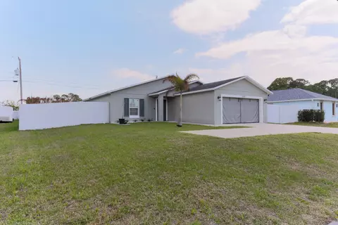 3391 SW Rosser Blvd, Port Saint Lucie, FL 34953