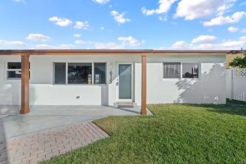 615 Garnett St, Lantana, FL 33462