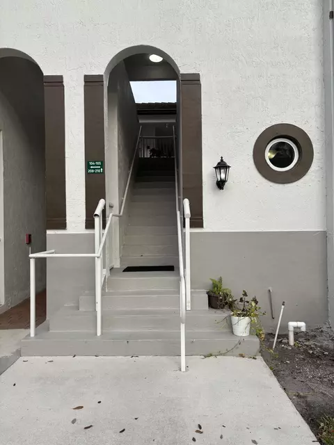 4311 SW 160th Ave #210, Miramar, FL 33027