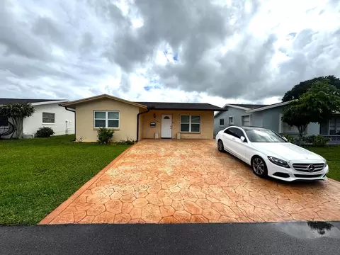 7502 NW 58th Ct, Tamarac, FL 33321