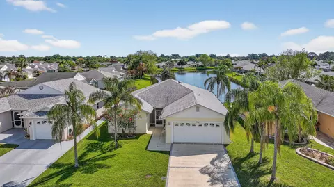 5936 Alexandria Cir, Fort Pierce, FL 34982