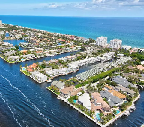 1127 Boca Cove Ln, Highland Beach, FL 33487