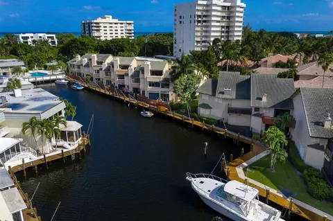 1127 Boca Cove Ln, Highland Beach, FL 33487