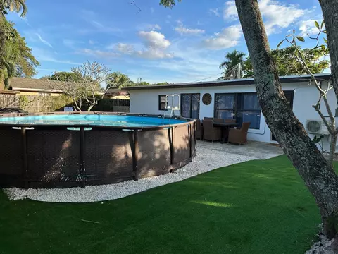 5131 SW 6th Ct, Margate, FL 33068