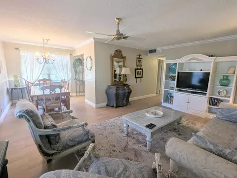 69 Andover C, West Palm Beach, FL 33417