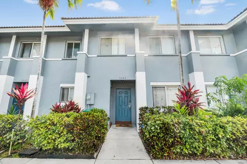 5403 SW 41st St, Pembroke Park, FL 33023