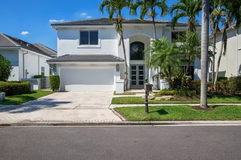 3857 Regency Cir N, Boca Raton, FL 33496