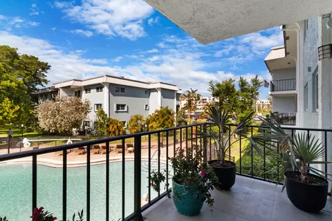 3004 NE 5th Ter #210-C, Wilton Manors, FL 33334