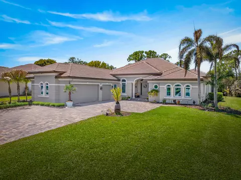 523 SW Squire Johns Ln, Palm City, FL 34990