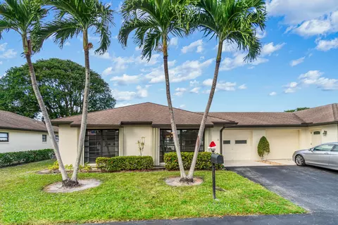 10228 Dovewood Ln #A, Boynton Beach, FL 33436